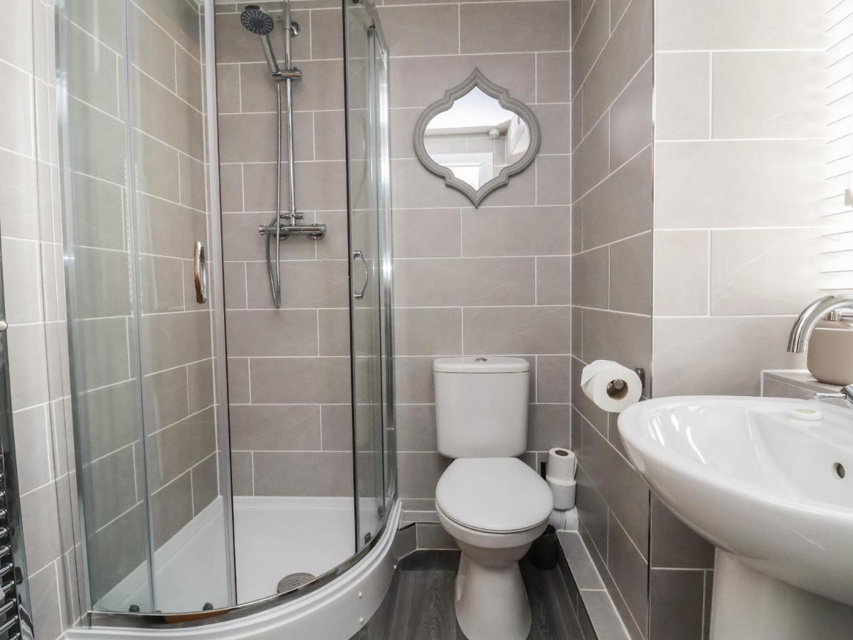 Apartment 1 Конви Экстерьер фото